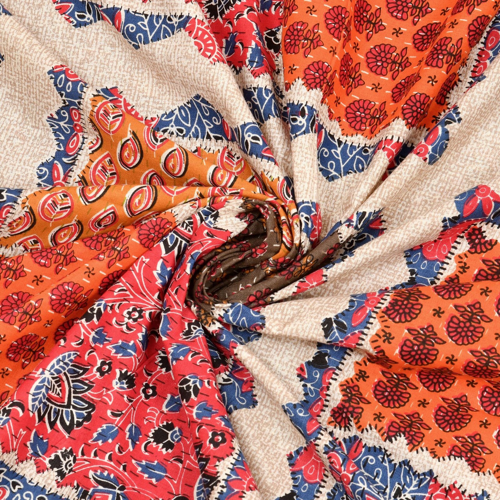 Rajasthani Traditionally Printed Cotton Doublebed Bedsheet With Pack of 2 Pillow Covers - Image 4